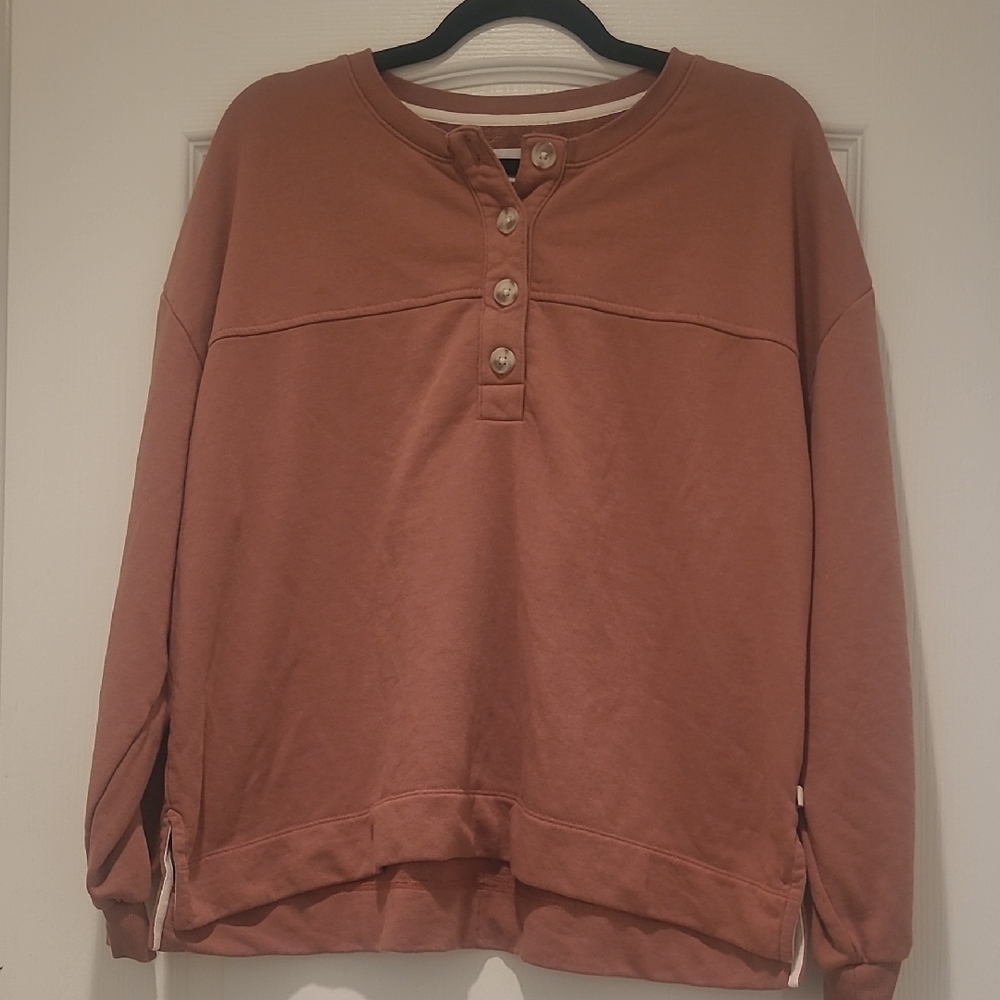 Lou & Grey Women's Buttoned Crewneck Sweater - Rust